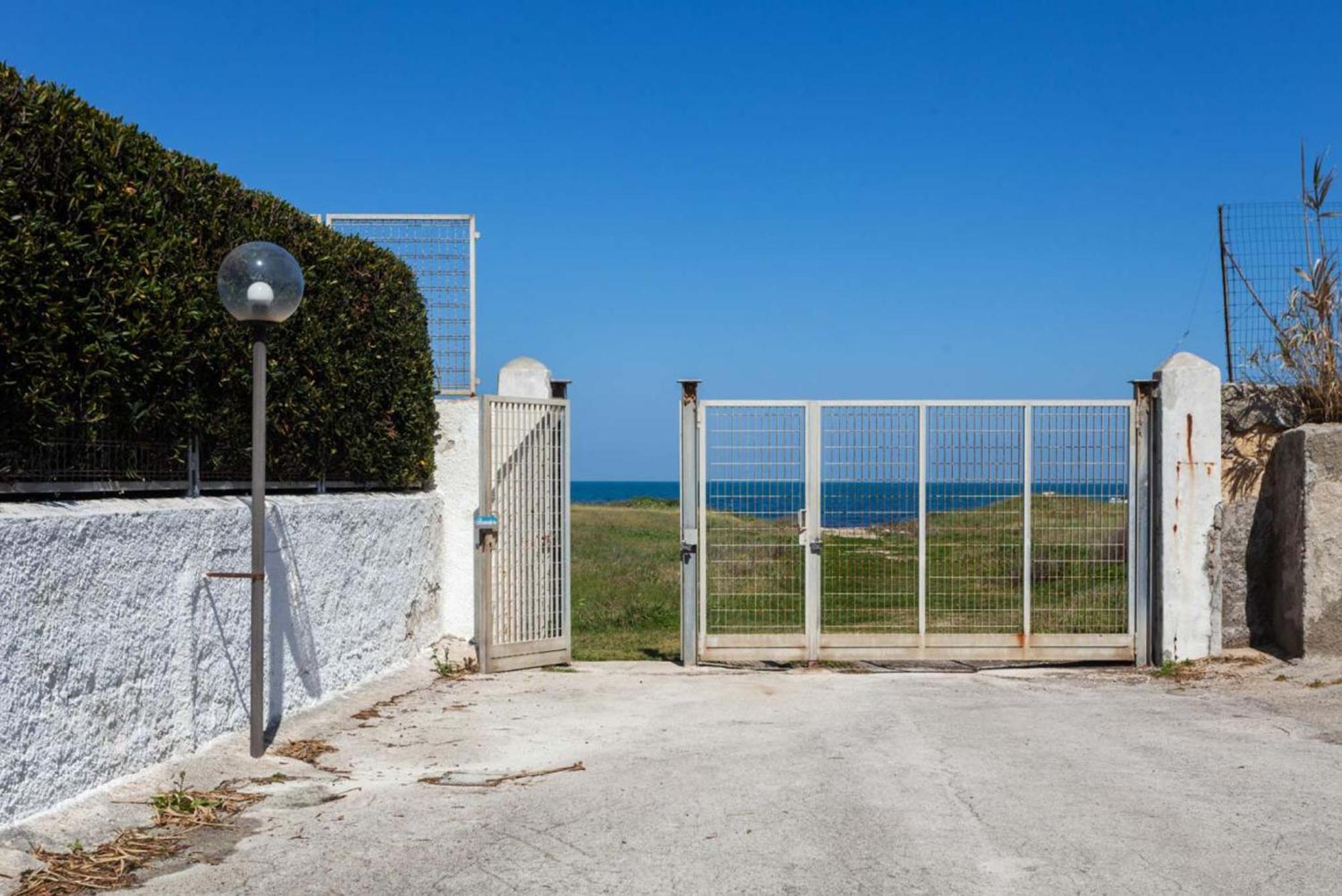 Ferienwohnung Casaalmare Mola di Bari Exterior foto